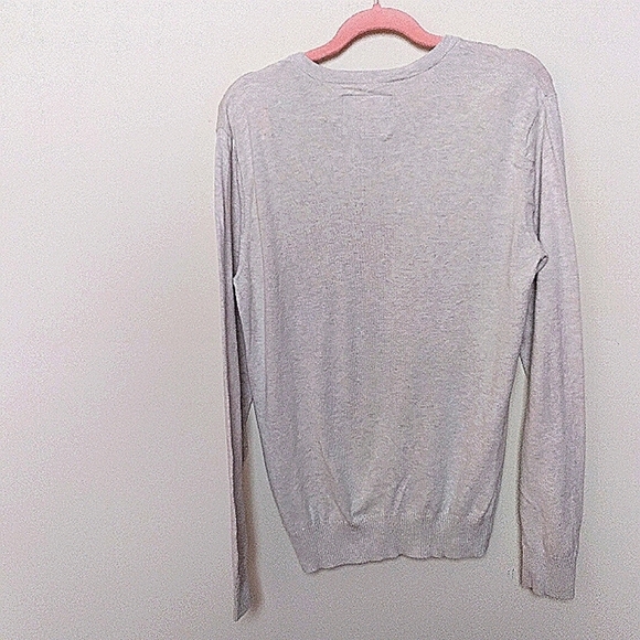 American Eagle Men's VNeck Light Gray Cotton Athletic Fit Pullover Sweater Small - Picture 3 of 10